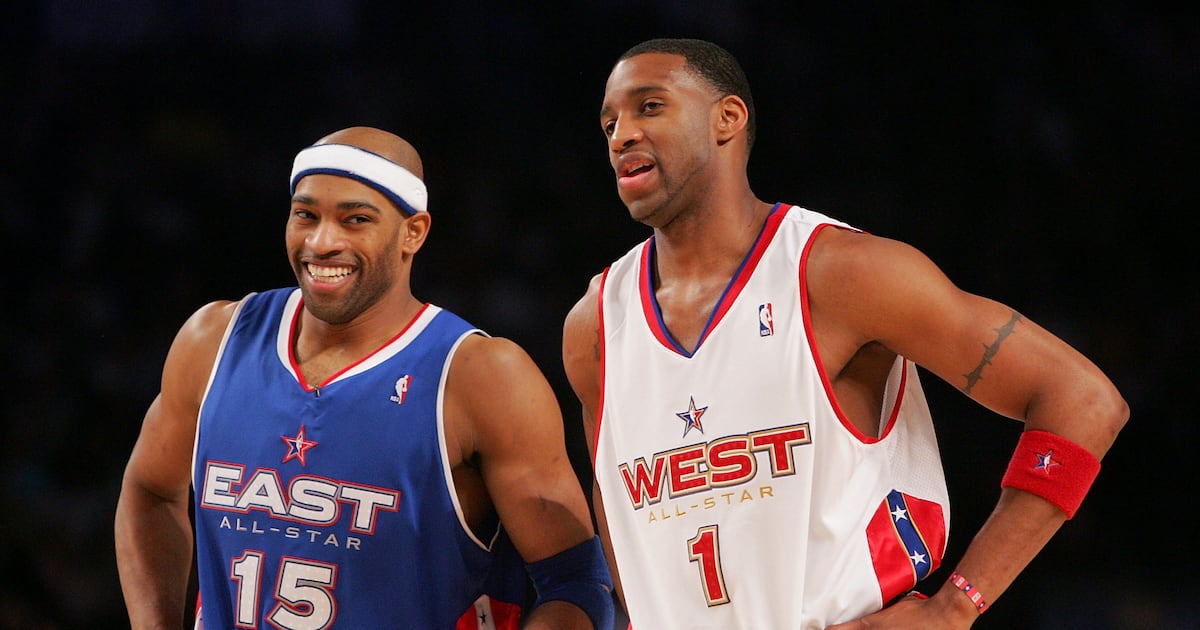 Basketball Hall of Famers Vince Carter, Tracy McGrady join Bills ownership group  WSOC TV [Video]