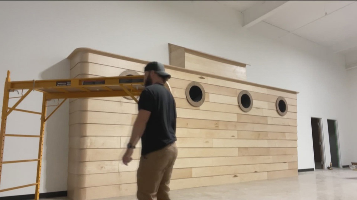 Arkansas man builds a replica of Noah’s Ark [Video]