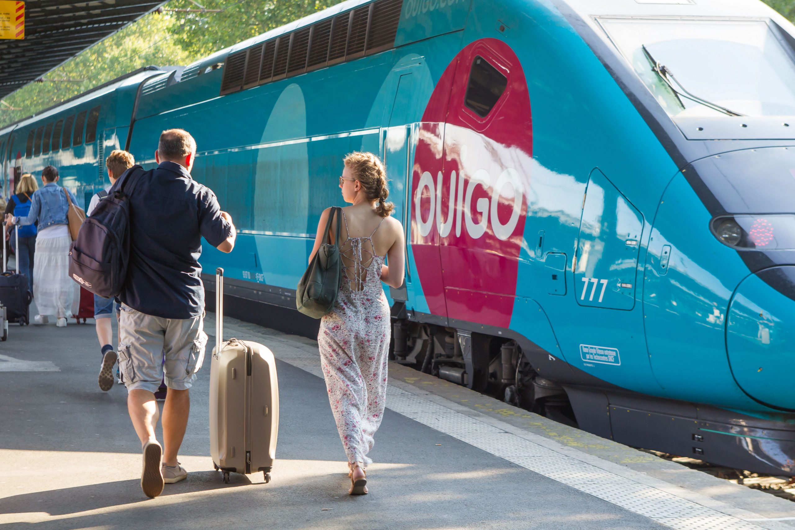 Budget high-speed rail operator Ouigo to connect Madrid with Sevilla and Malaga from January – and prices start at just 9 [Video]