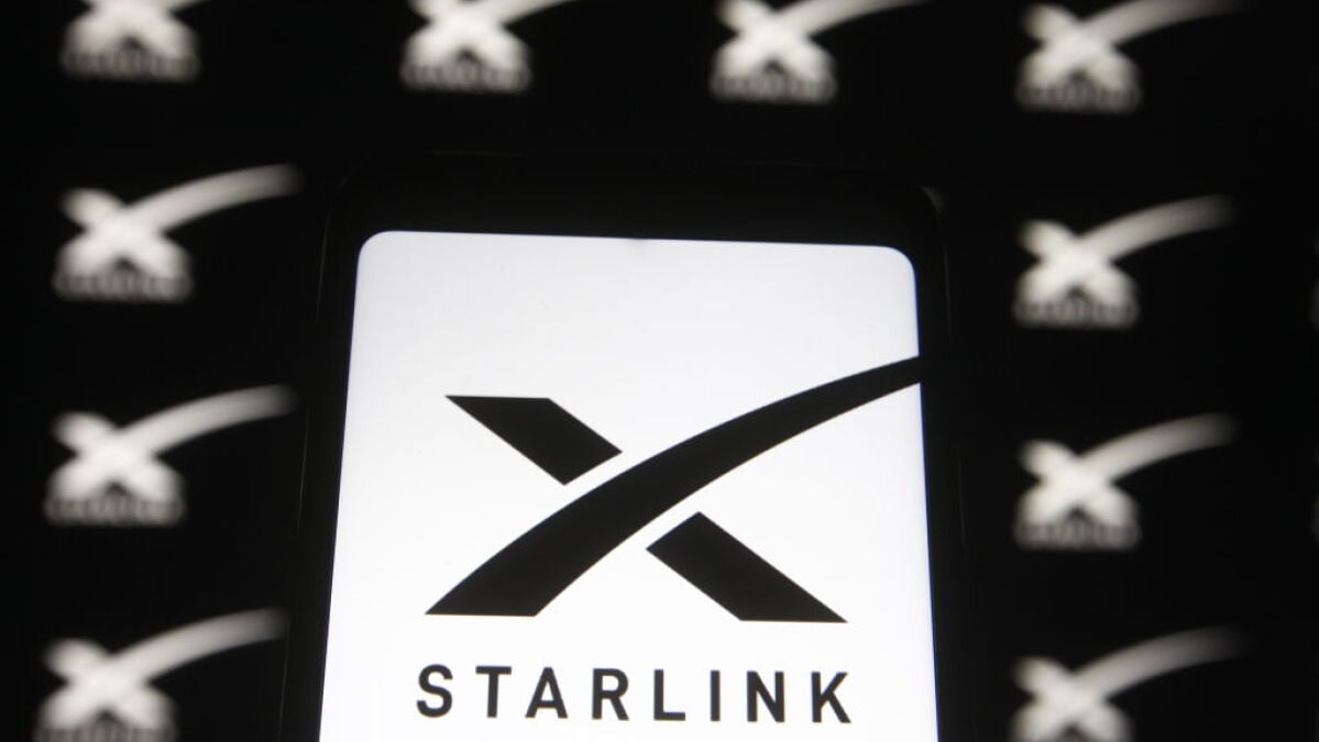 T-Mobile and Starlink launch beta program for satellite connectivity [Video]