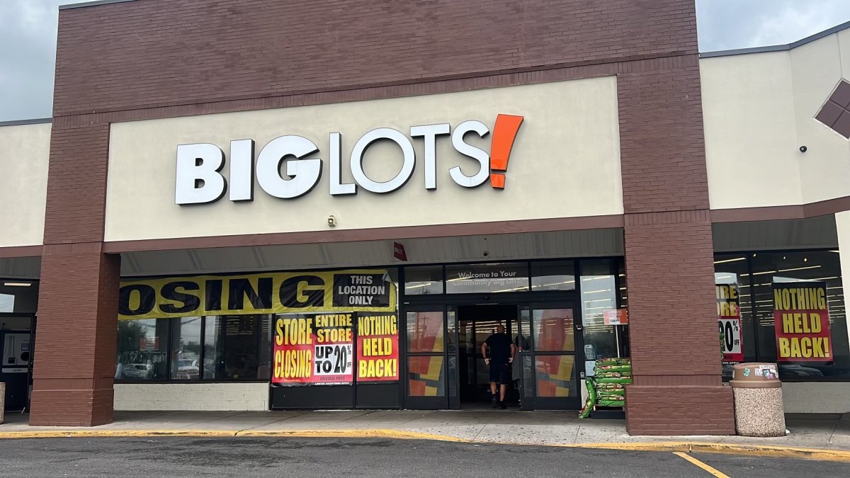 Big Lots to close all remaining stores, begins closure sales  NBC Chicago [Video]