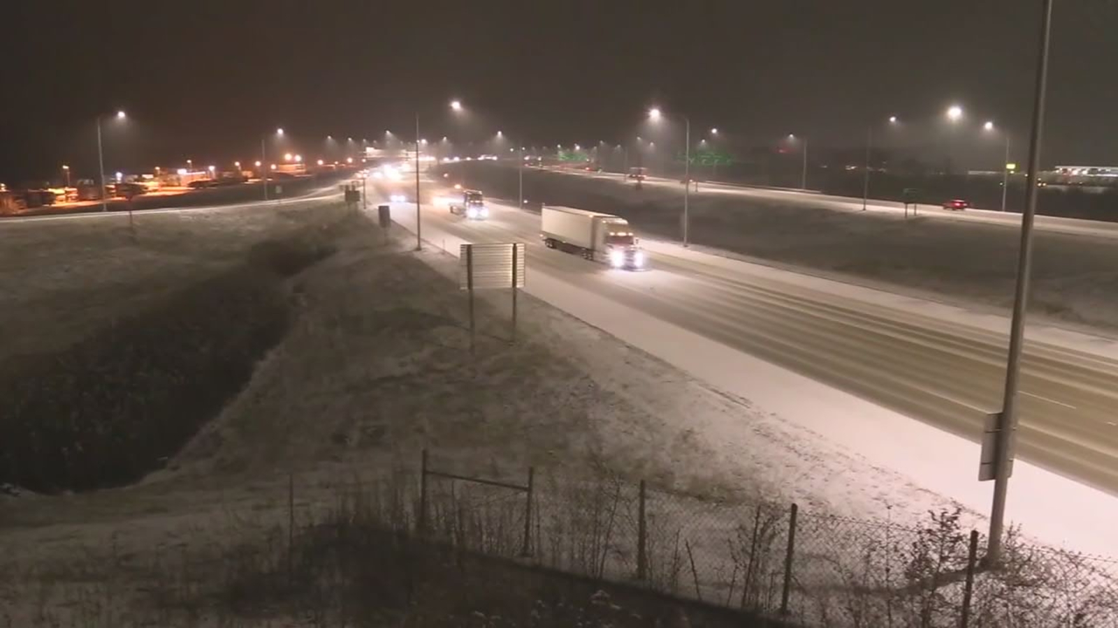 Chicago weather forecast: Burst of snow Thursday evening to be followed by another round overnight [Video]