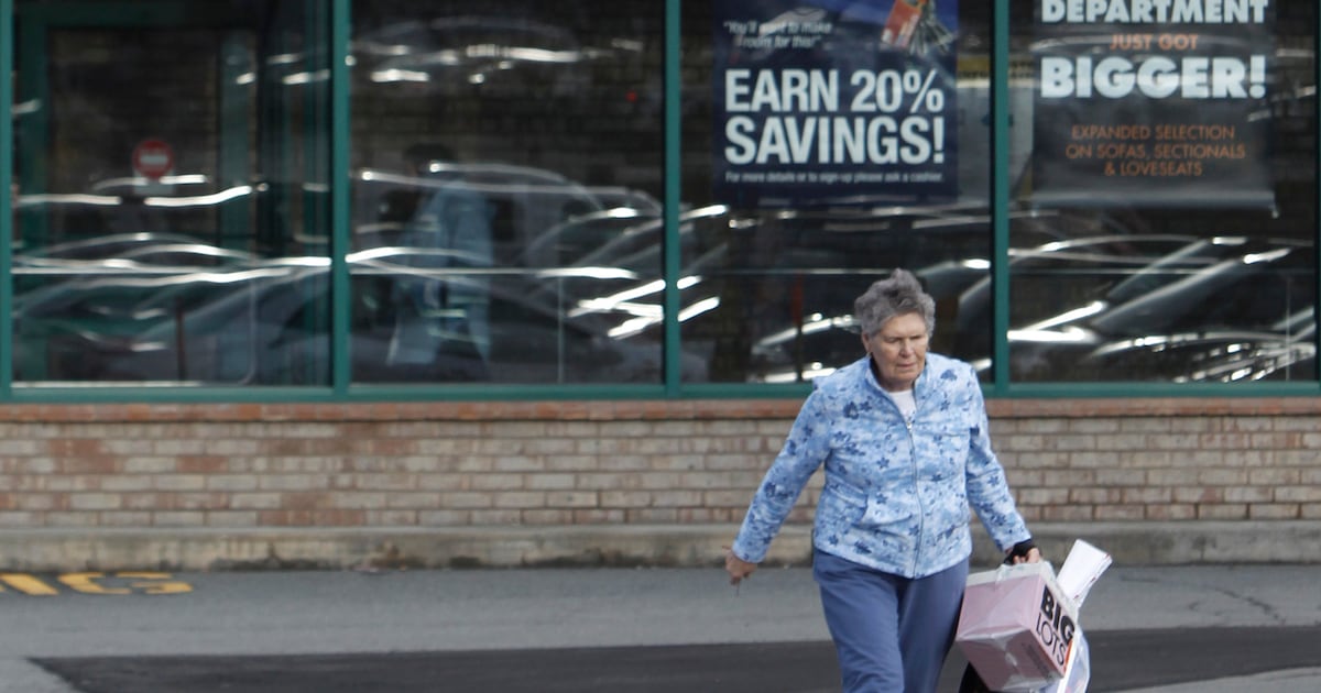 Big Lots conducts going-out-of-business sales after sale of company falls through  WSOC TV [Video]