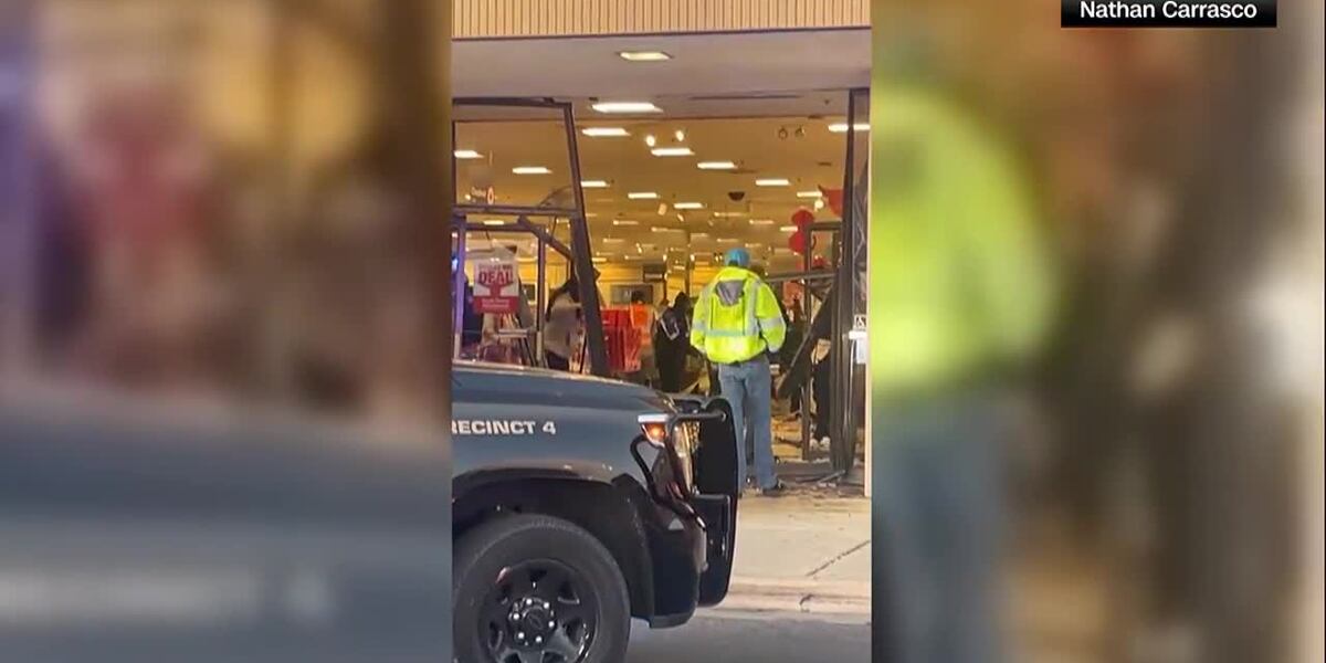 Scene video: Police chase ends in Texas mall crash