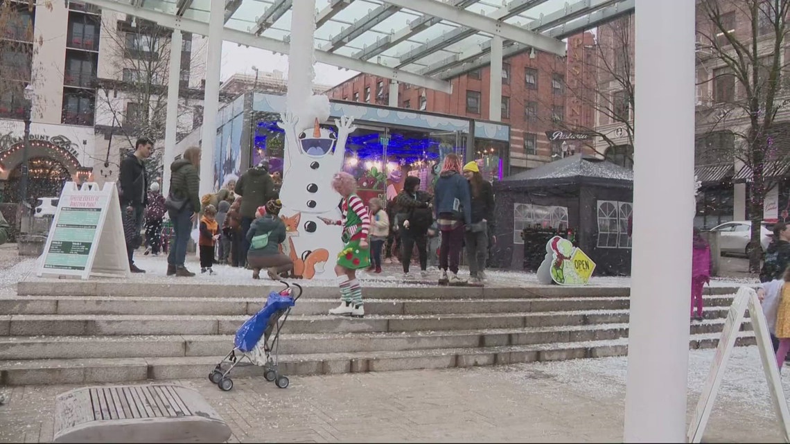 Small businesses bring holiday magic to Downtown Portland [Video]