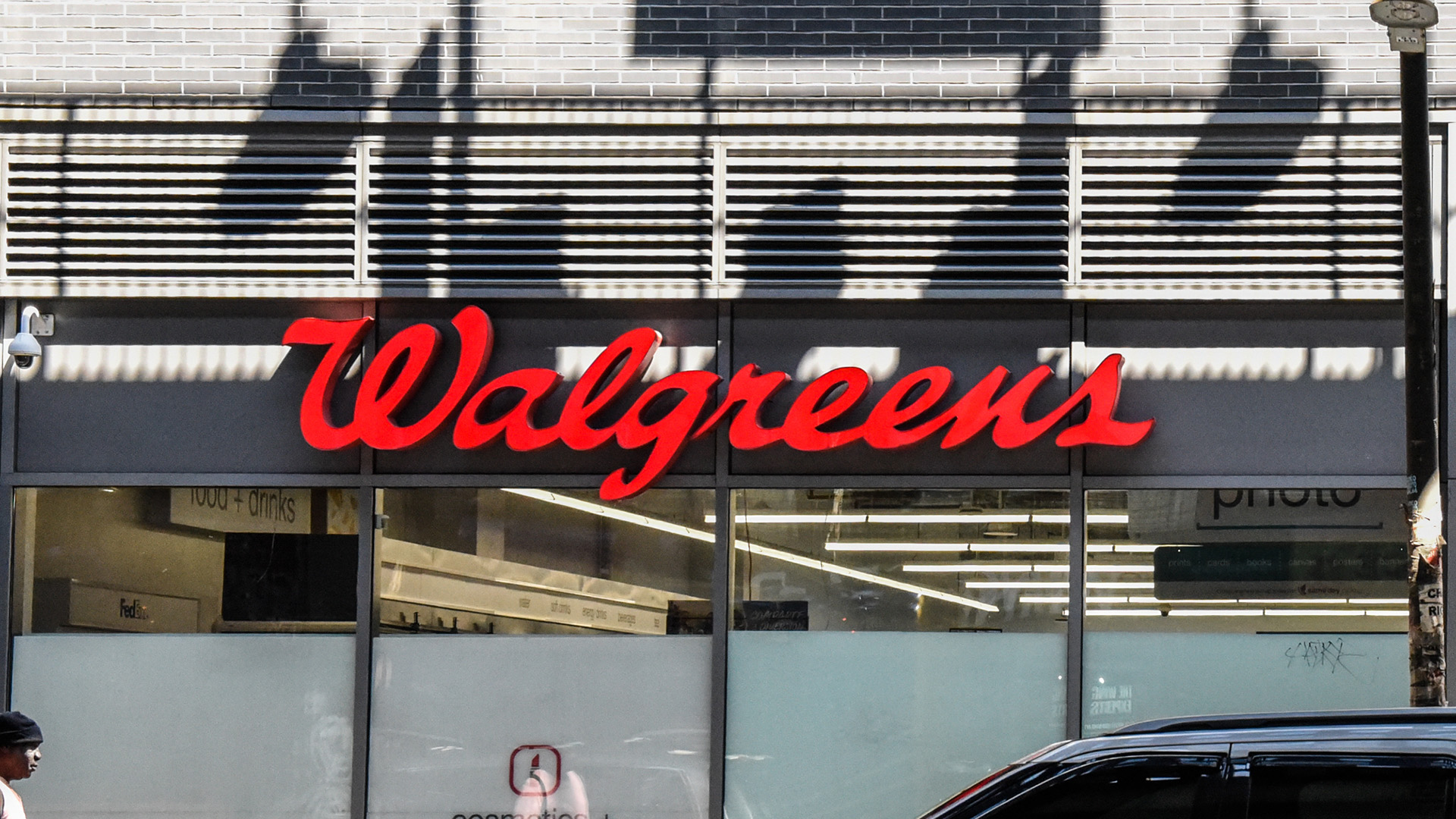 Walgreens adds another beloved store to planned closure list after confirming 1,200 will shut & it is in buyout talks [Video]