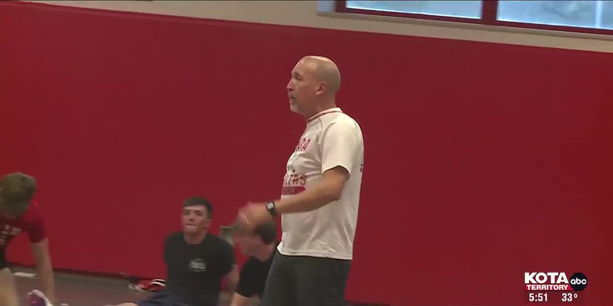 RC Central wrestlers look to build off strong start [Video]