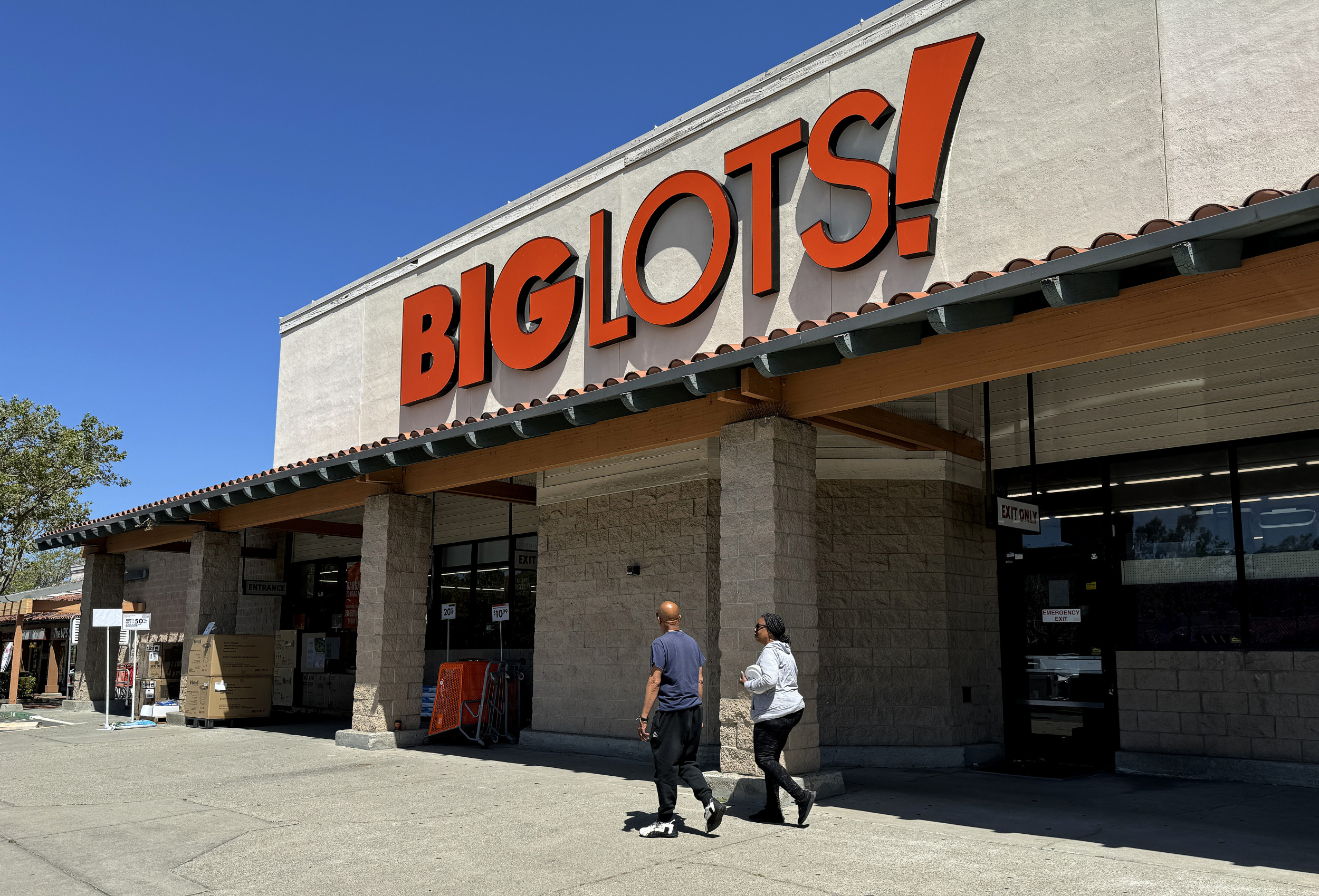 Big Lots Saves Thousands of Jobs in Nationwide Store Rescue [Video]