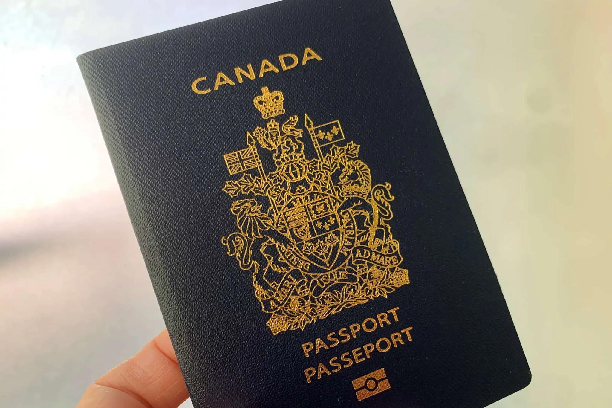 New fee for Canadian travellers to United Kingdom starts in 2025 [Video]