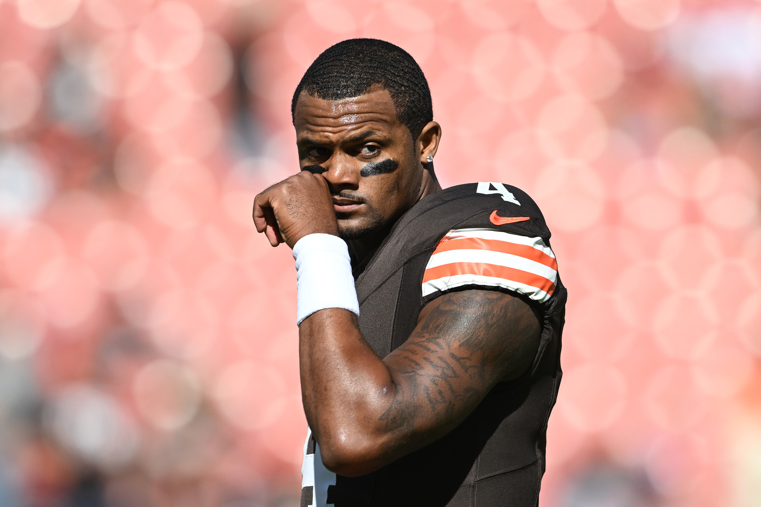 Browns Will Have Deshaun Watson Compete For Starting Quarterback Role in 2025: Report [Video]