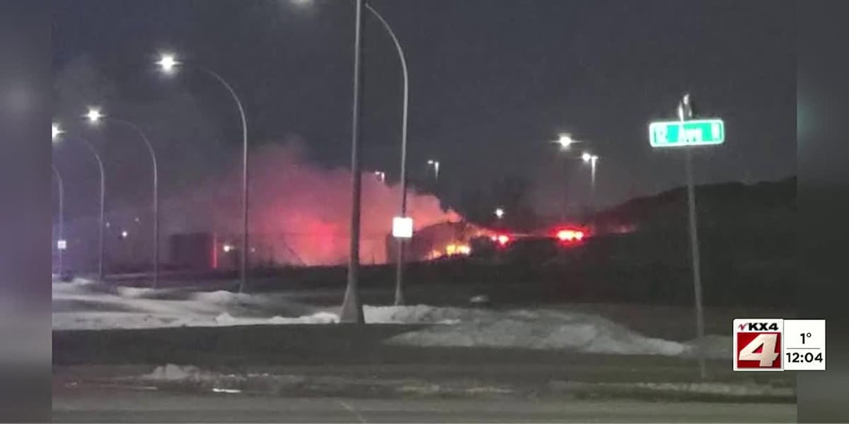 Garbage truck starts on fire in north Fargo [Video]