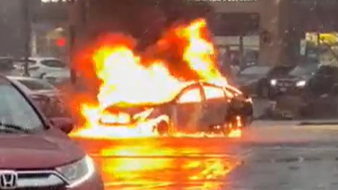 Video: Car fire and explosion caught on camera in Northeast DC [Video]