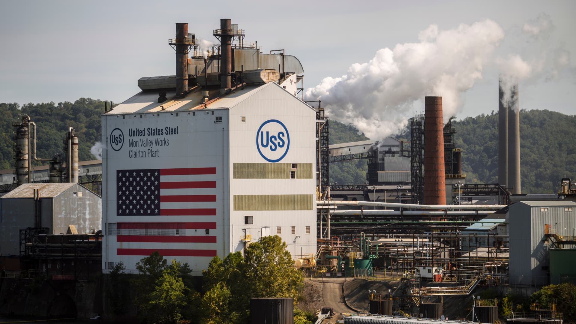 Biden blocks U.S. Steel takeover by Japan’s Nippon Steel, citing national security [Video]