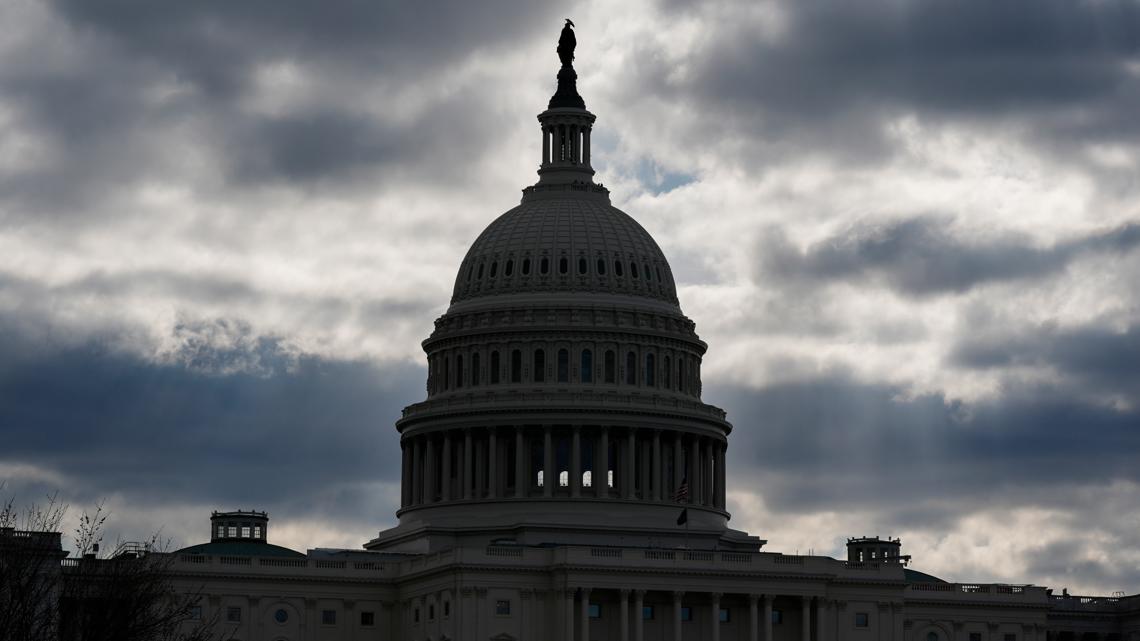 Snowstorm shuts federal offices; teleworkers to continue duties in shutdown [Video]