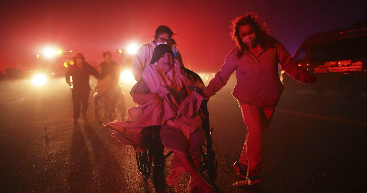 Thousands flee as wildfires burn out of control in LA and homes are destroyed [Video]