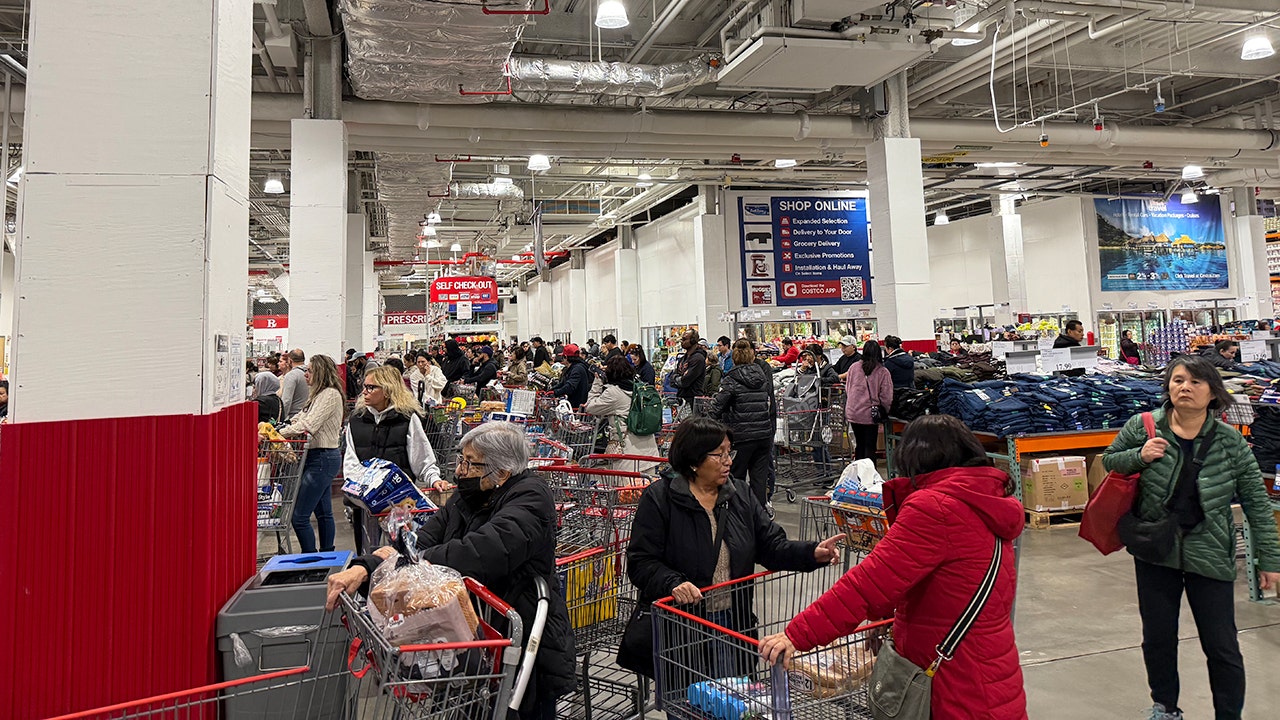 Costco revokes its free coffee grinding services across multiple locations [Video]