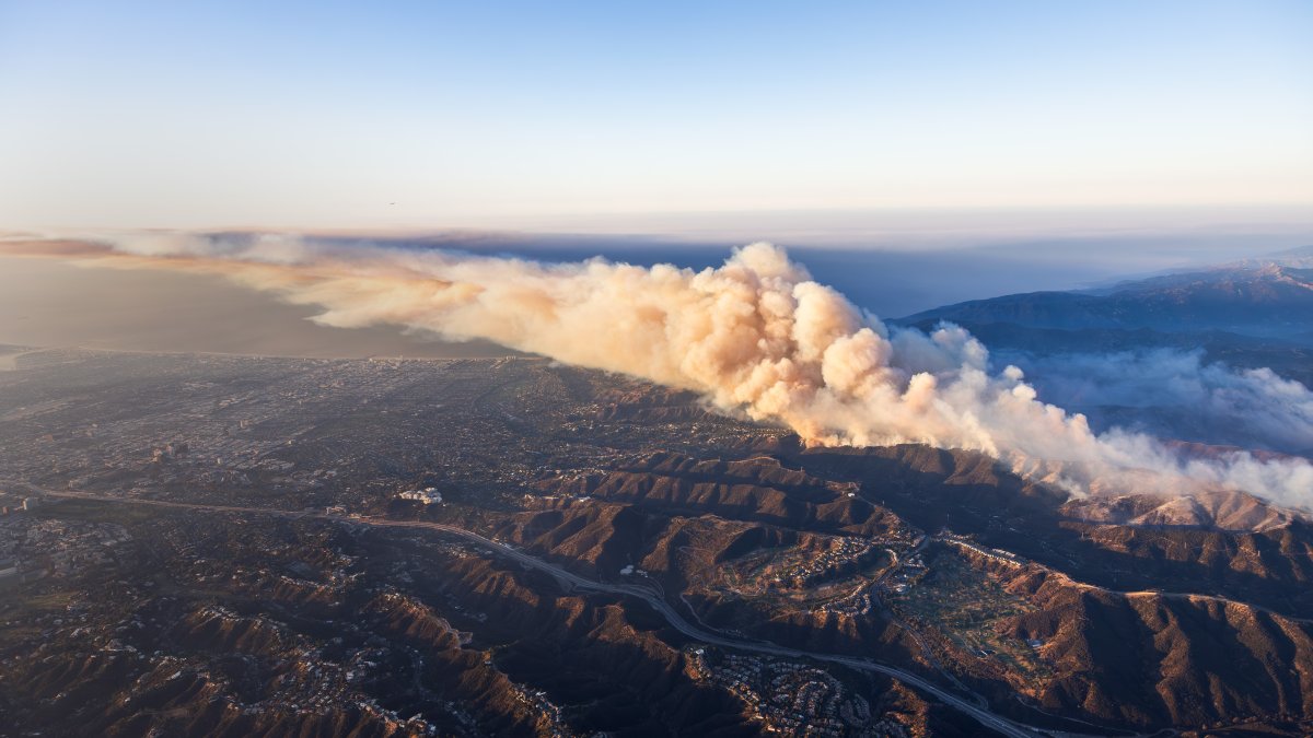 Where are the fires burning in LA?  NBC Bay Area [Video]