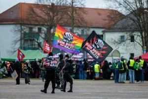 Protests delay start of German far-right partys key meet [Video]