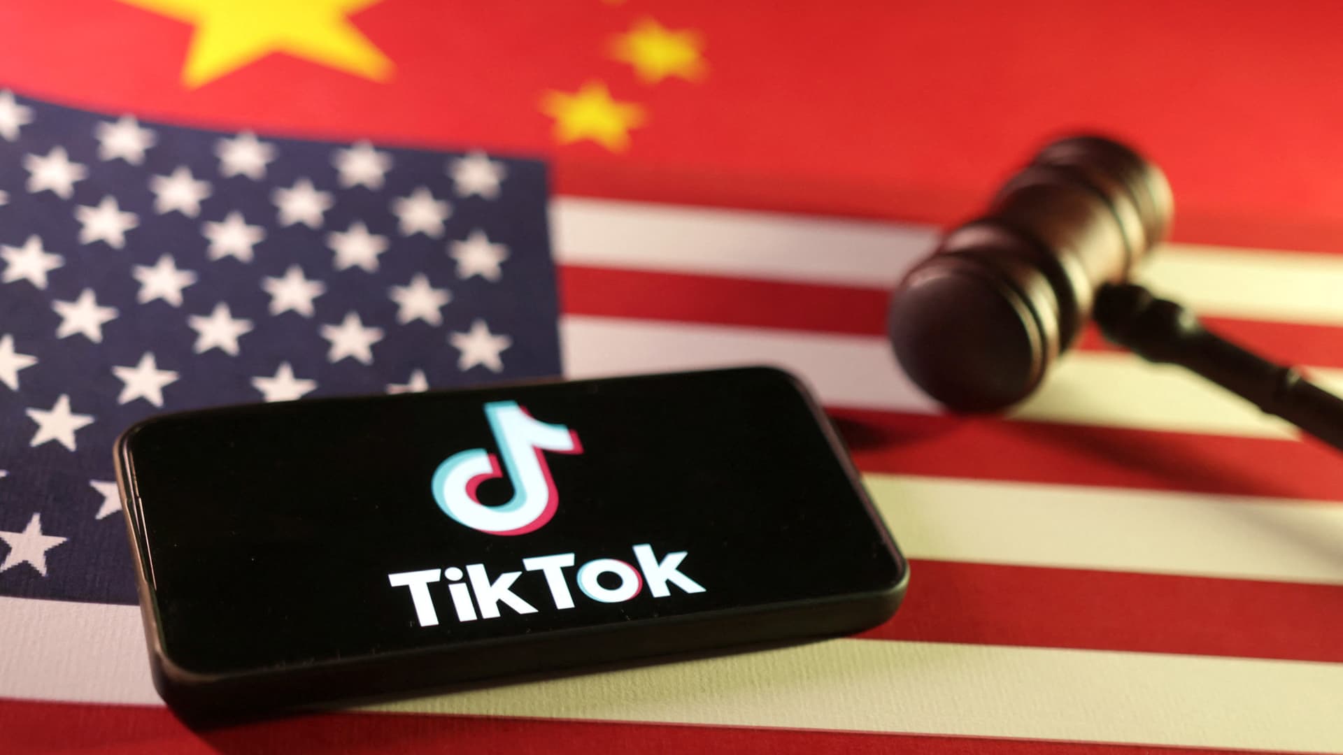 Chinese apps have surged in popularity in the U.S. A TikTok ban bodes ill for them [Video]