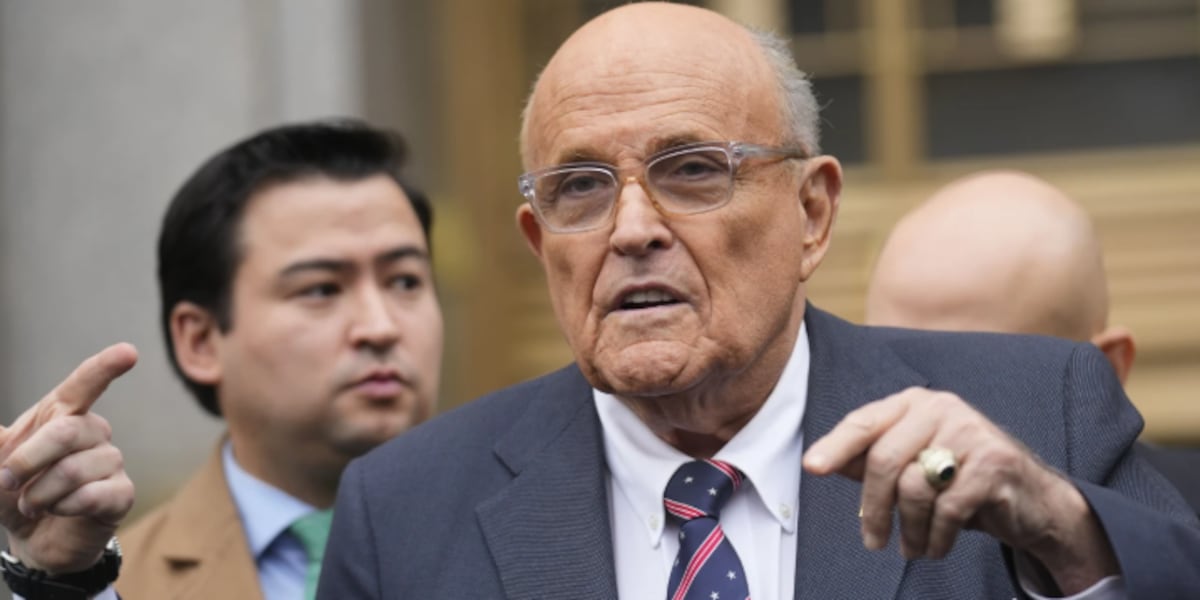 Giuliani settles legal fight with former Georgia election workers, agrees to stop defaming them [Video]