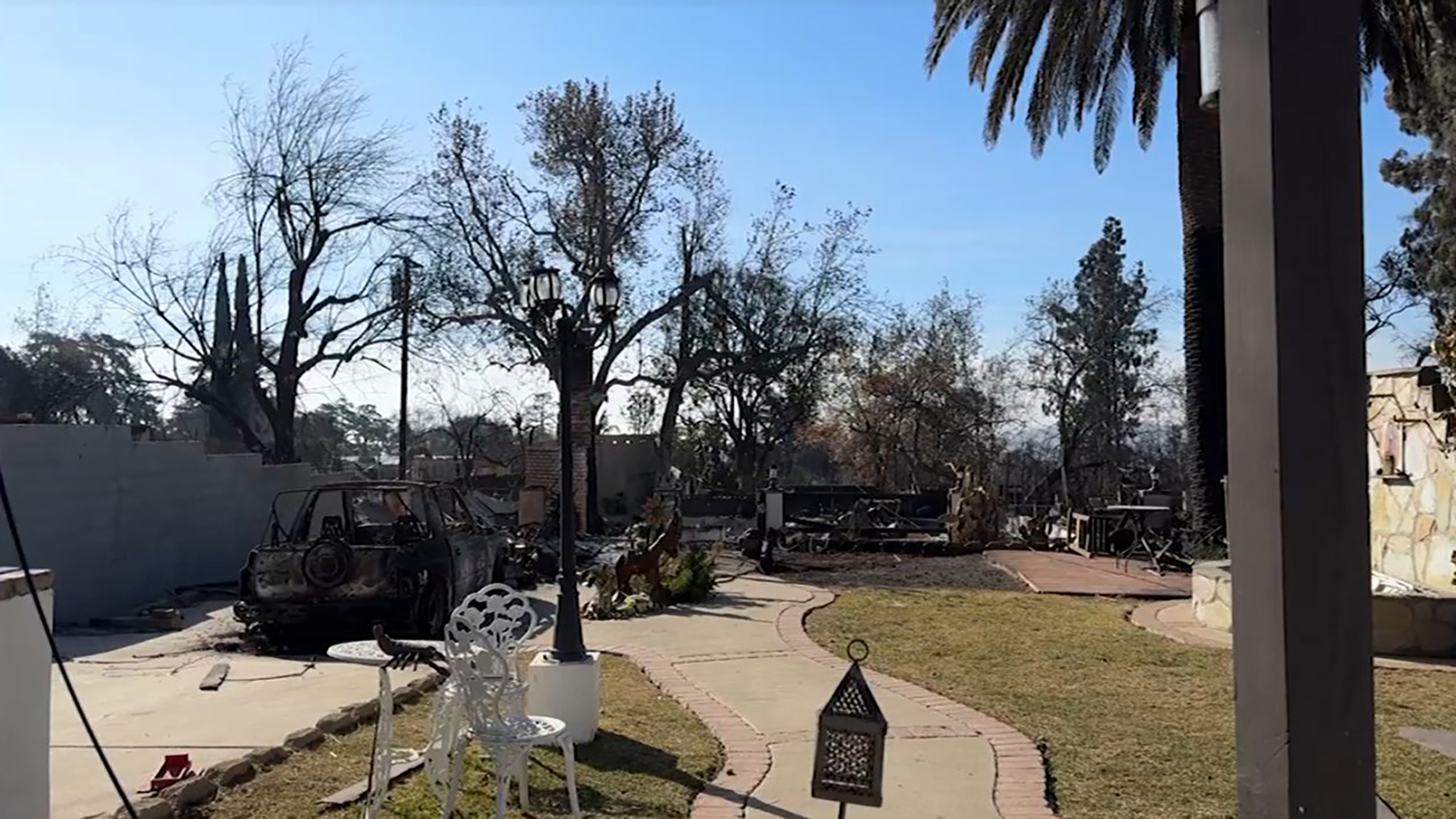 Altadena family loses home, everything connected to their business in Eaton Fire [Video]